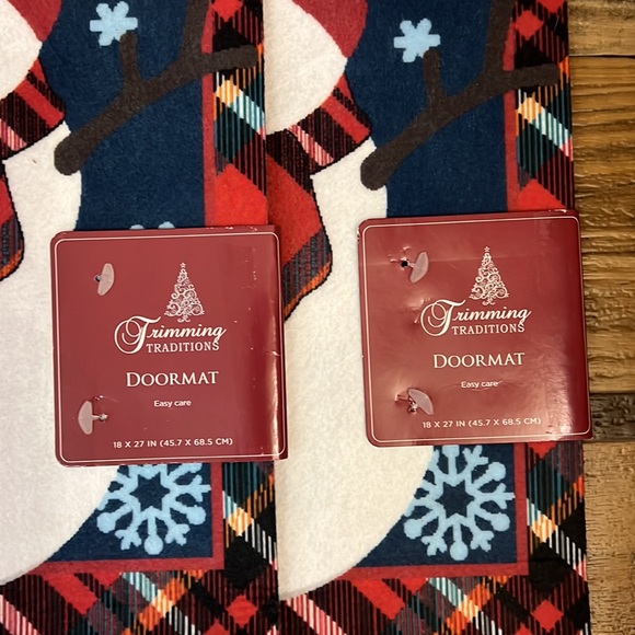 2- Trimming Traditions Santa and Snowman Doormat ⛄️🎅🏻 - Picture 4 of 5